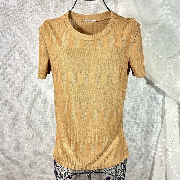 Zara gold textured crewneck t shirt size S - Picture 1 of 7